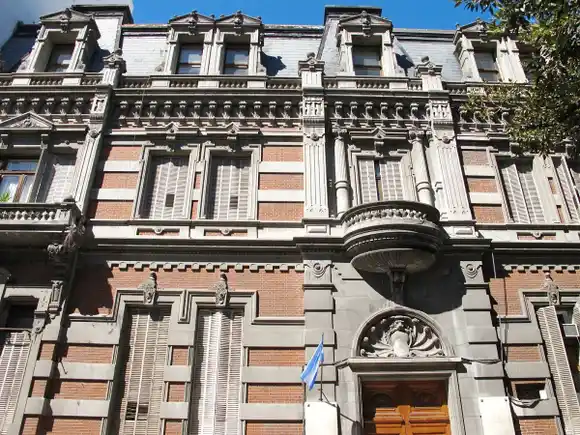 El gobierno nacional anunció fuertes recortes en la Secretaría de Cultura