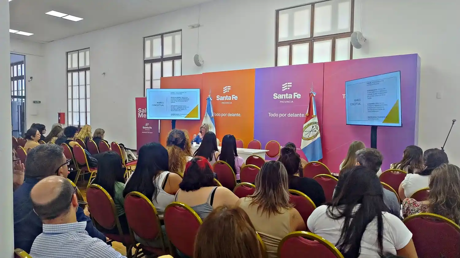 La provincia finalizó en Rosario un ciclo de formación para la atención de crisis en salud mental