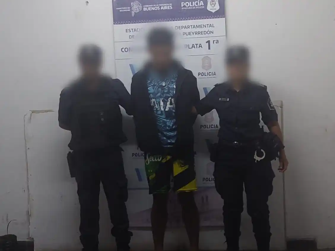 El aprehendido fue captado ingresando al comercio, luego de forzar la reja.