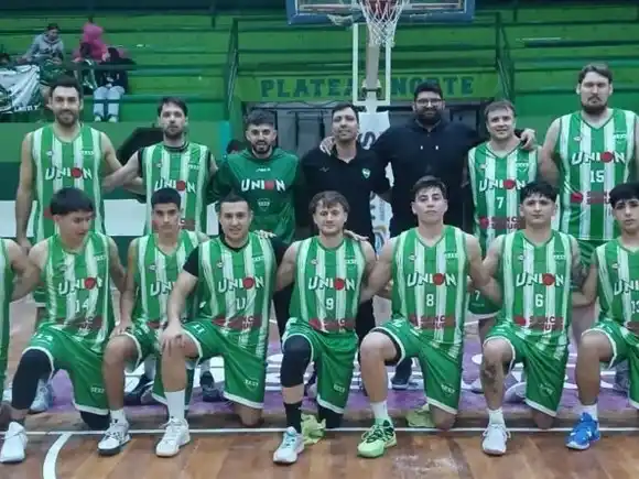 Unión lo ganó en el final y sigue en lo más alto del Pre Federal