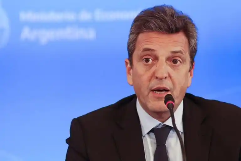 El Gobierno oficializó los nuevos precios del dólar tras las medidas acordadas con el Fondo