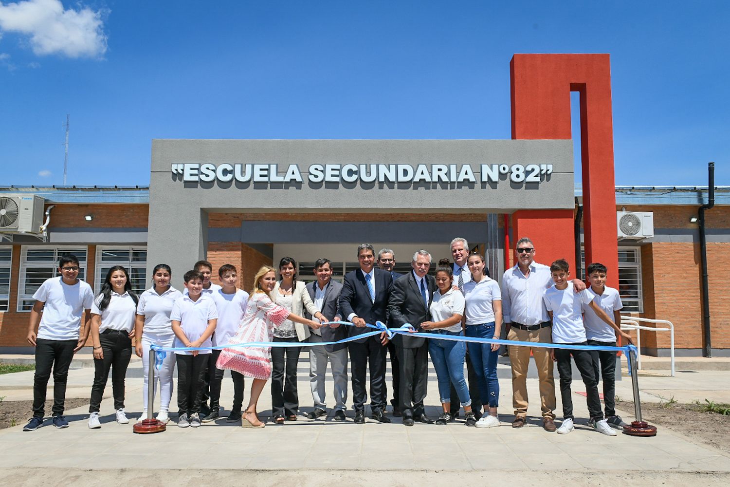 El presidente Fernández subrayó que las sociedades más ricas son "las que invierten en conocimiento".