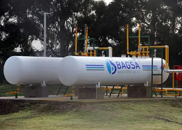 Finalizó instalación de tanques para ampliar el servicio de gas