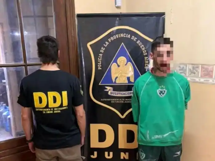 Ex policía detenido