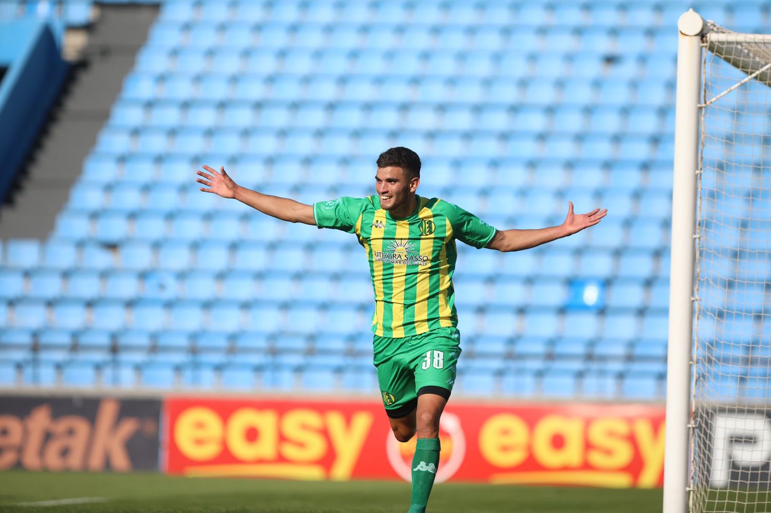 Por penales y sufriendo, Aldosivi pasó en la Copa Argentina