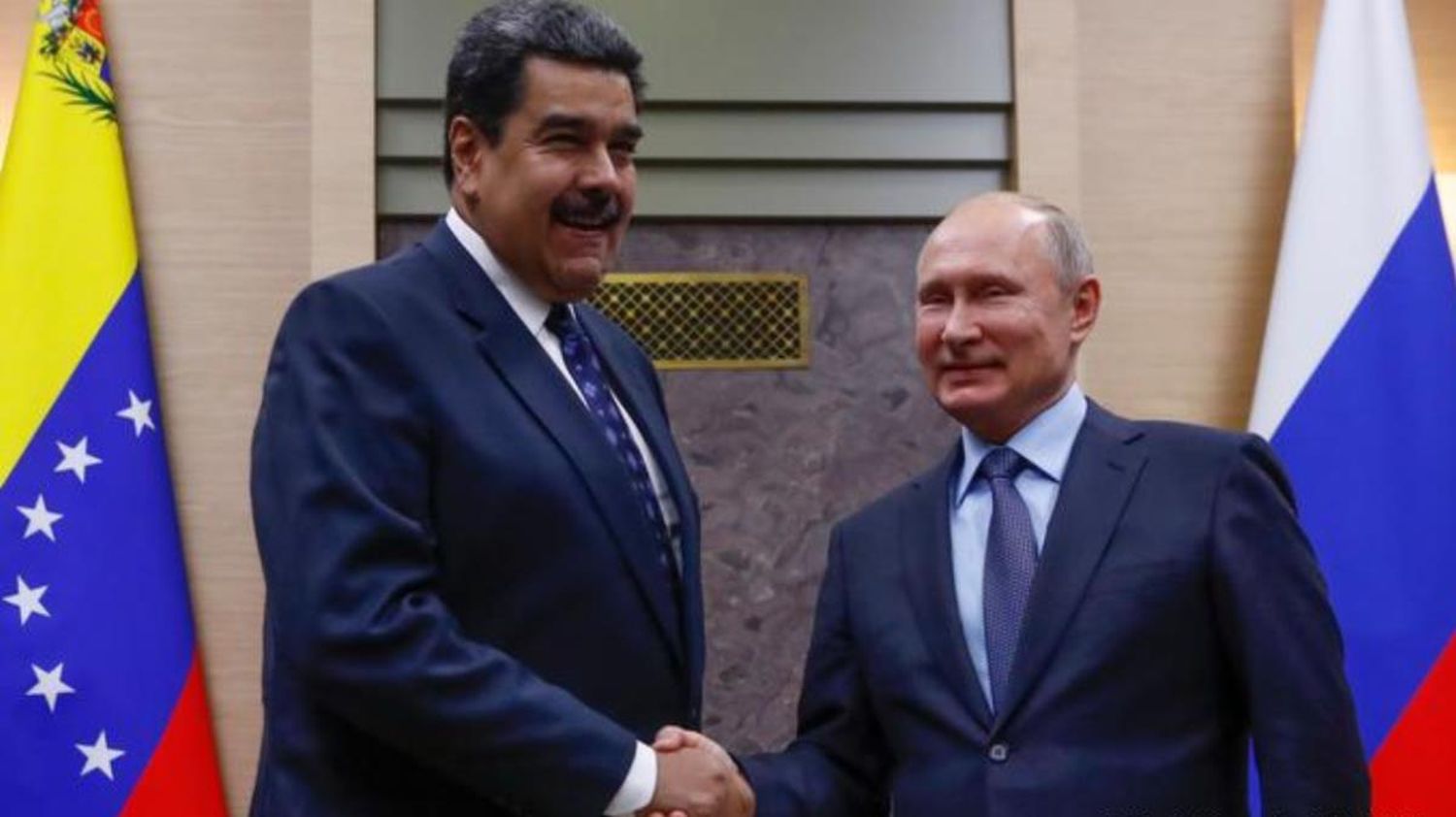 RUSIA pide a la oposición que «ACEPTE SU DERROTA» y rechaza injerencia externa en Venezuela