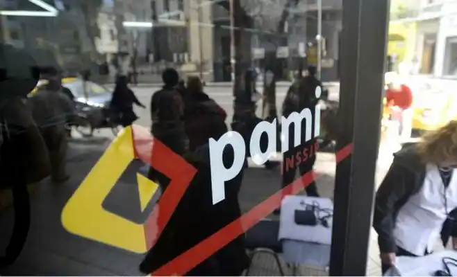 Como si fuera un kiosko: La oficina del PAMI en Lima se quedó con solo dos empleados