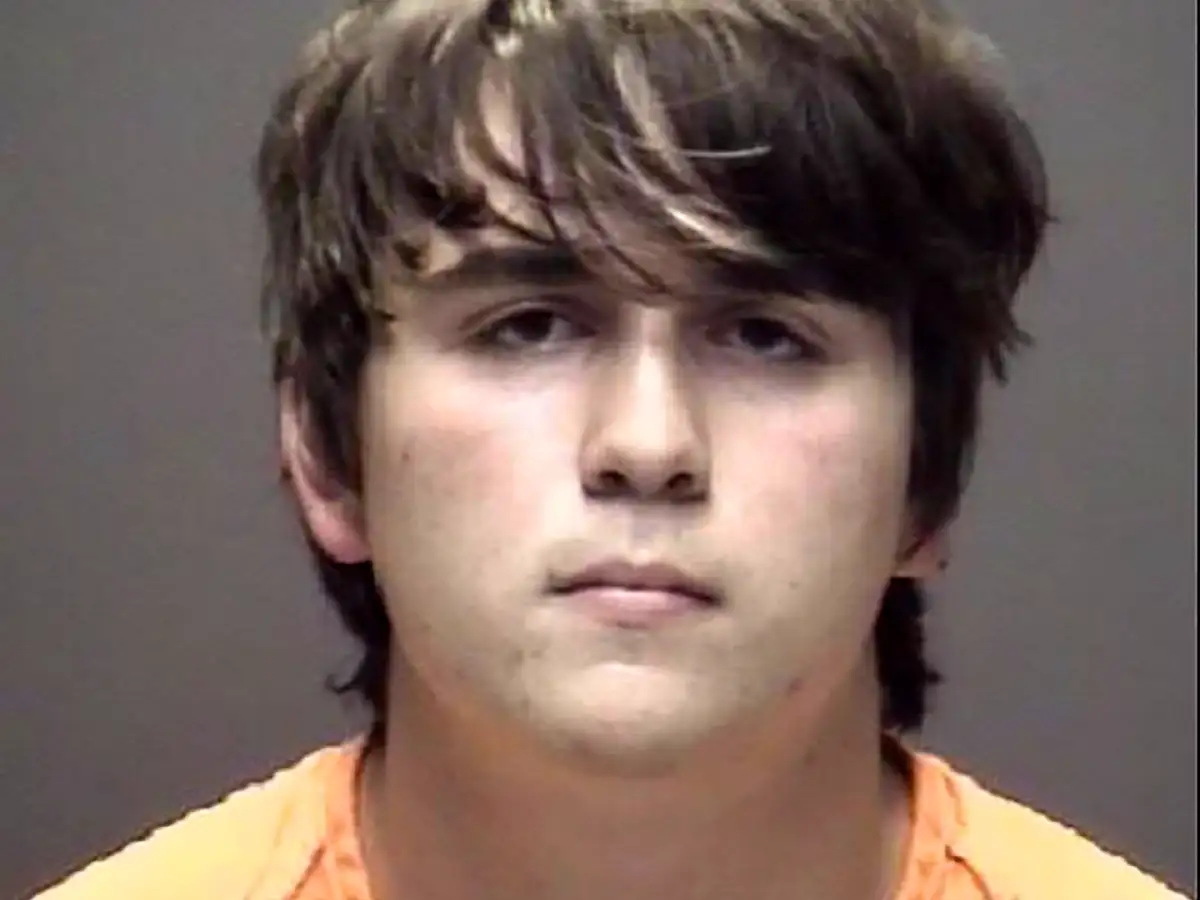 Identifican al autor del tiroteo que dejó 10 muertos en una escuela de Texas