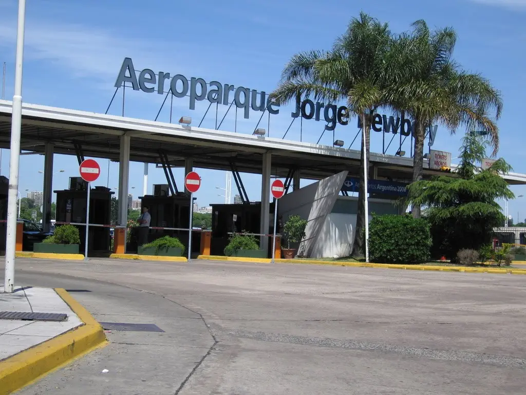 Un trabajador murió en el Aeroparque Jorge Newbery - imagen de archivo.