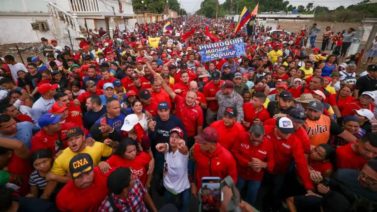 Diosdado Cabello pidió a chavistas zulianos votar en masa el 28Jul: «Sin grupitos, unidos somos invencibles»
