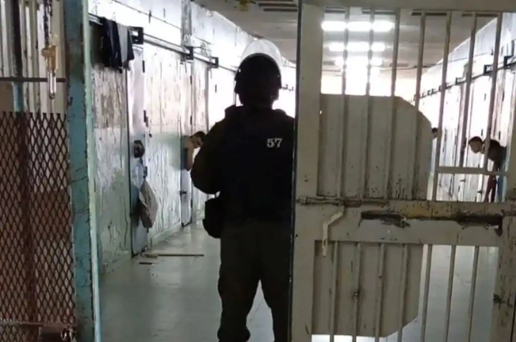 El allanamiento fue solicitado por la Unidad Fiscal de Delitos Complejos de Santa Fe.