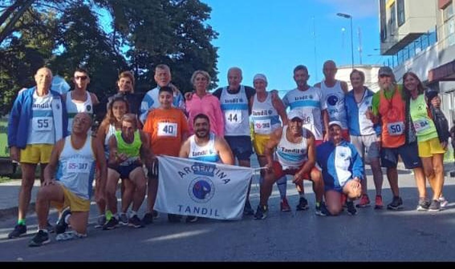 Lucidas labores tandilenses en el Nacional de marcha