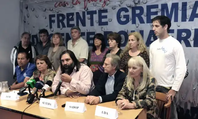 Paro docente: 12 días sin clases, reunión para frenar la huelga y nueva marcha nacional