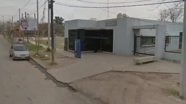 Le reclamó una deuda, no le pagó y le dio un tiro en la pierna