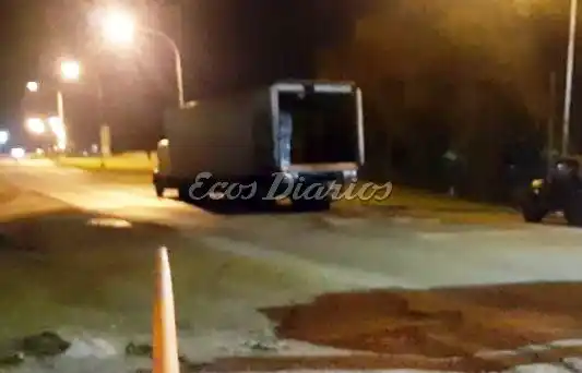 Camión tuvo un desperfecto y bloqueó la ruta 86