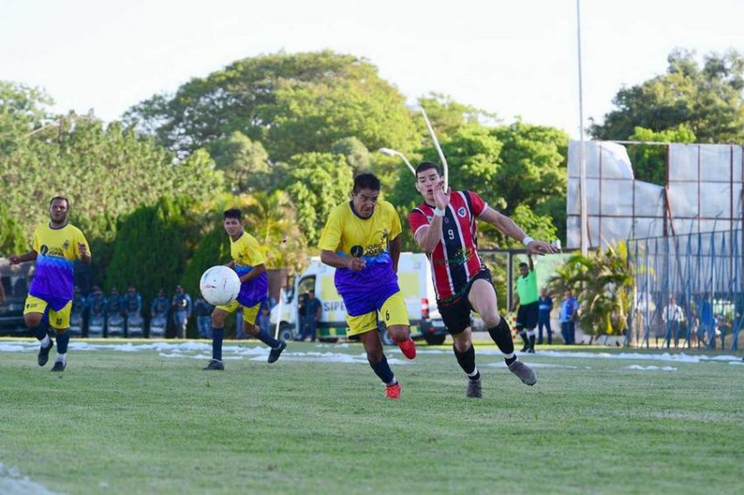 Igualdad entre Defensores del Rosario y Defensores de Formosa