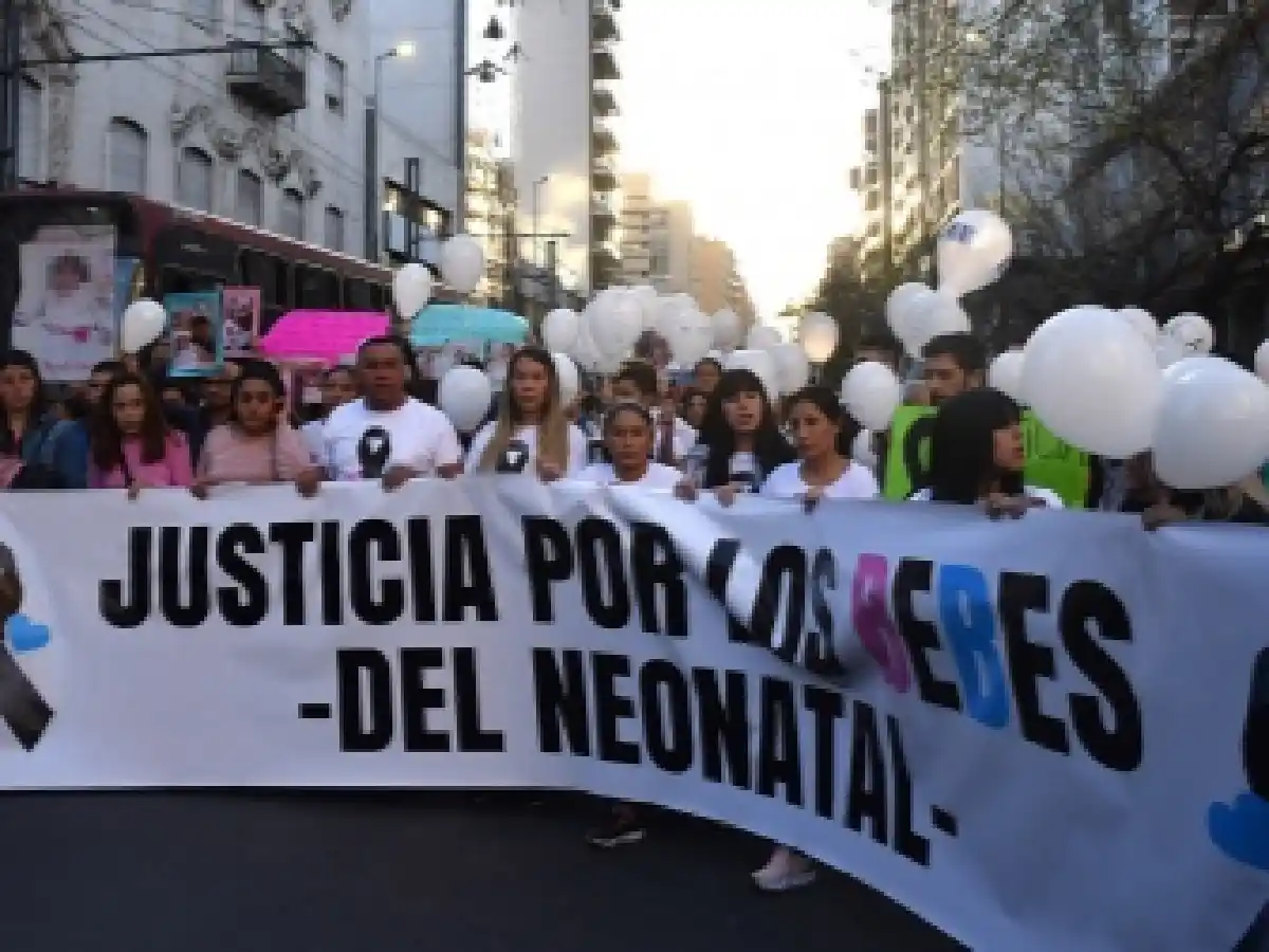 Muerte de bebés: ampliaron la acusación a la enfermera y a dos exdirectivas del hospital