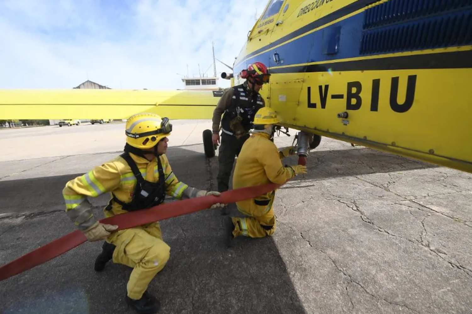 En caso de incendio llamar al 0800–888–38346 (FUEGO), ‍911 (Policía) ‍o 100 (Bomberos).