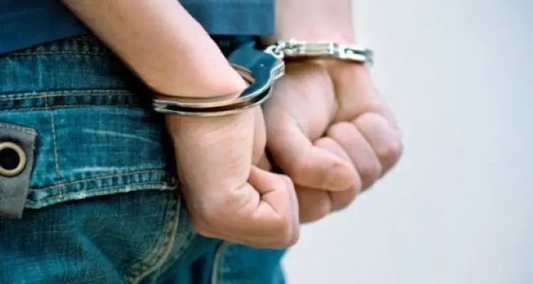 Apresaron a un joven de 23 años que contaba con pedido de captura