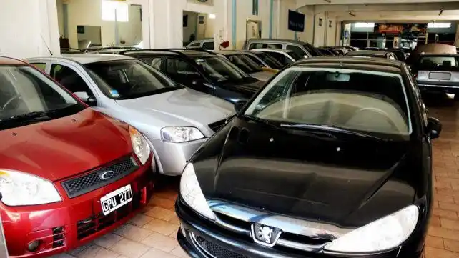 Los autos baratos subieron 45% y promedian los $2 millones