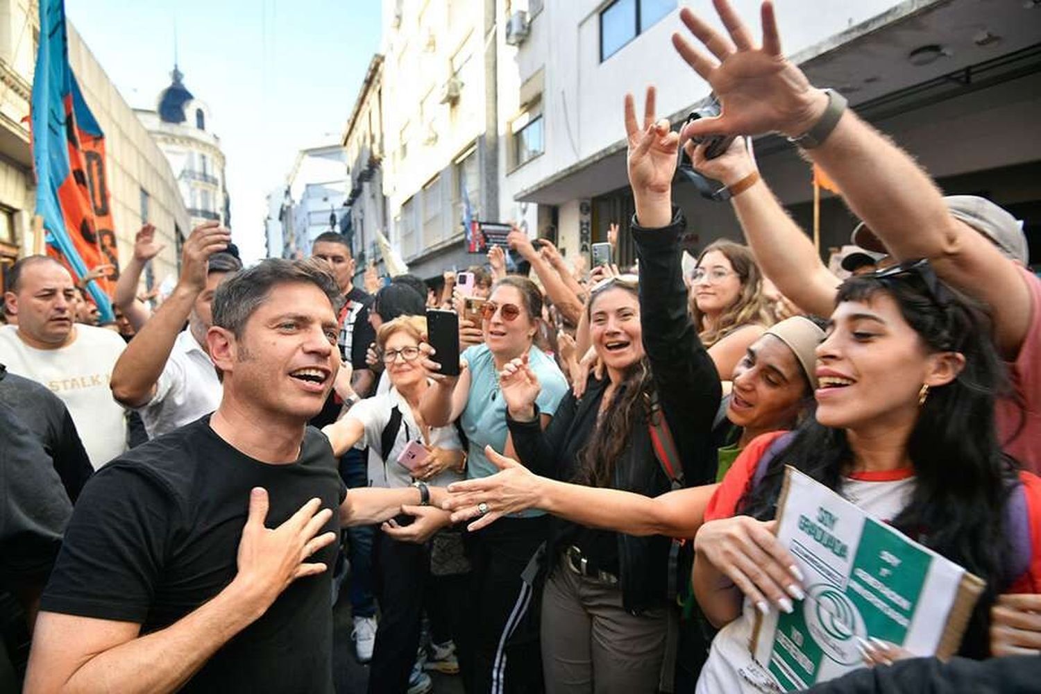 Kicillof encabeza un plenario en Mar Chiquita