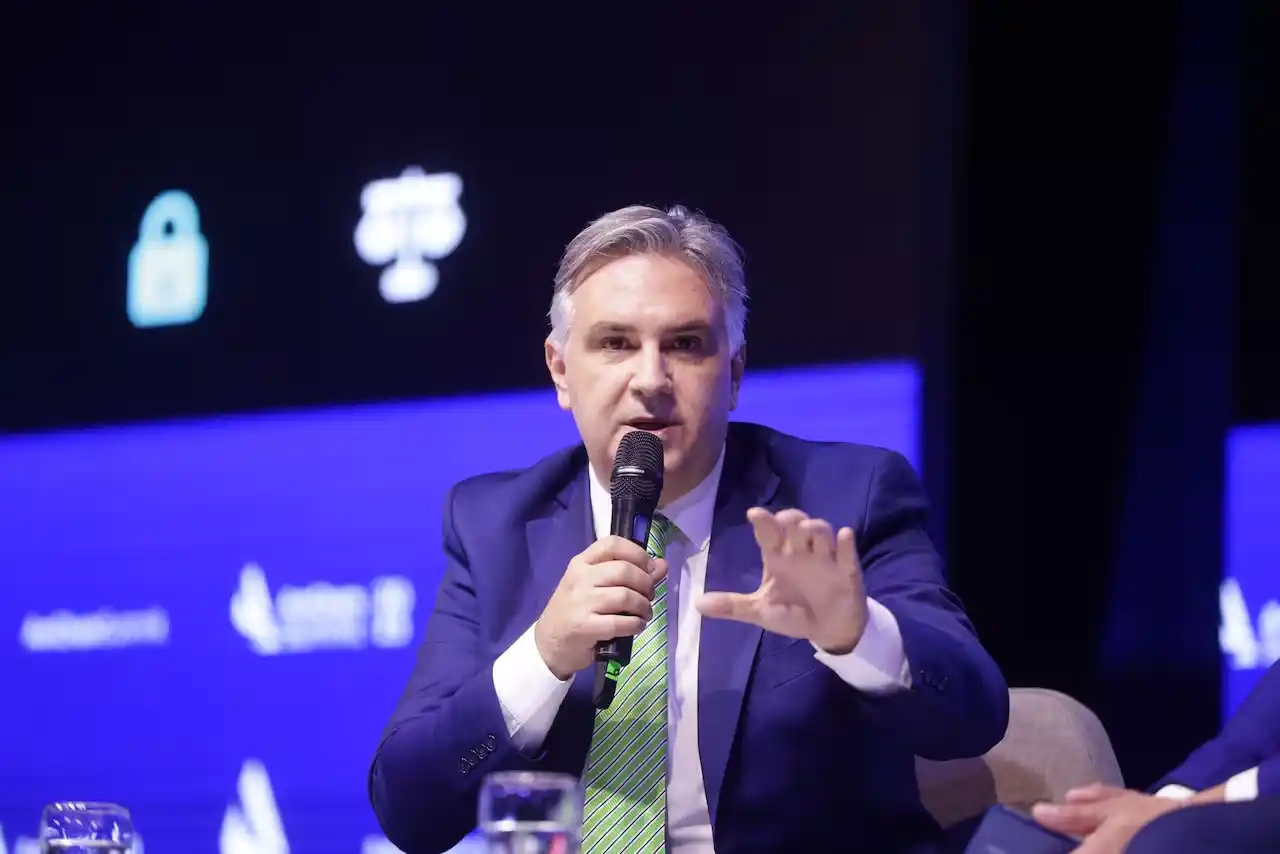 Llaryora contra la reforma del INTA: “Al instituto hay que fortalecerlo, no vaciarlo”