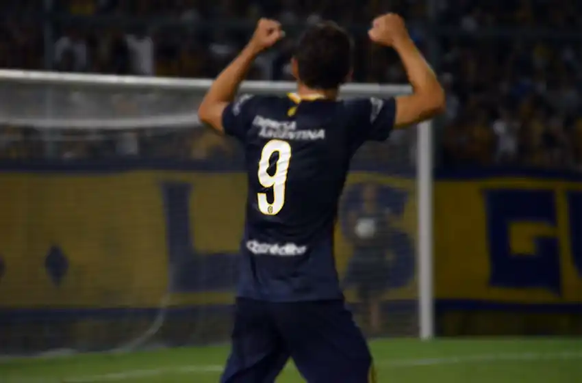 Quién será el heredero de la 9 de Ruben: ¿apostarán por los pibes canallas o saldrán al mercado?