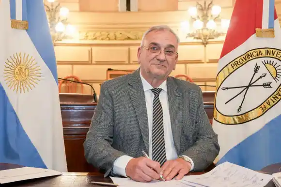 Alcides Calvo realizó su análisis en el cierre de la Convención Constituyente: "Nos espera un gran futuro"