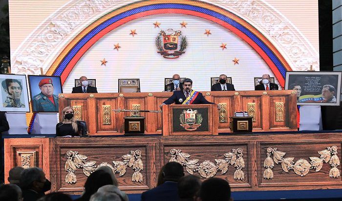 ¿MEMORIA Y CUENTA? Maduro dice que el diálogo en México podría volver y que acabará con las mafias de la gasolina