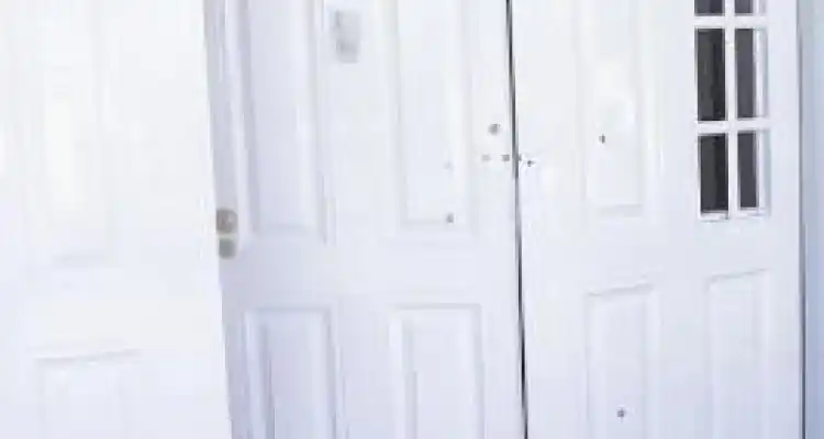 Indemnización para la balacera en la casa de la familia Olmos