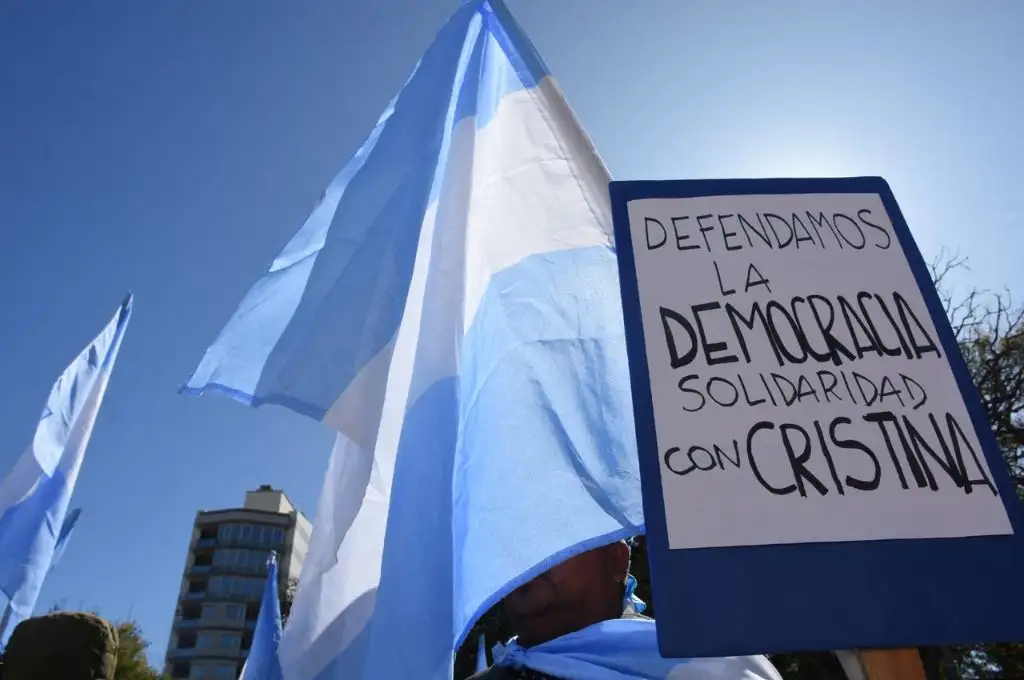 Tras las expresiones de Granata, el bloque justicialista pide la separación de la diputada