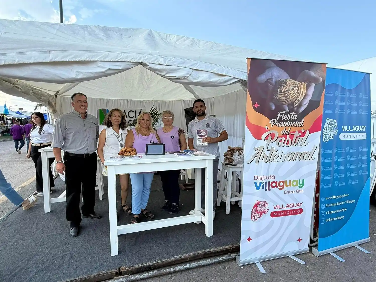 La Fiesta del Pastel, promocionada en la Fiesta Nacional de la Apicultura
