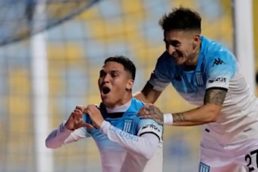 Racing se hizo fuerte en Chile por la Copa Sudamericana