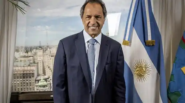 Scioli: "Siempre busco optimizar a la gente que trabaja en el Estado"