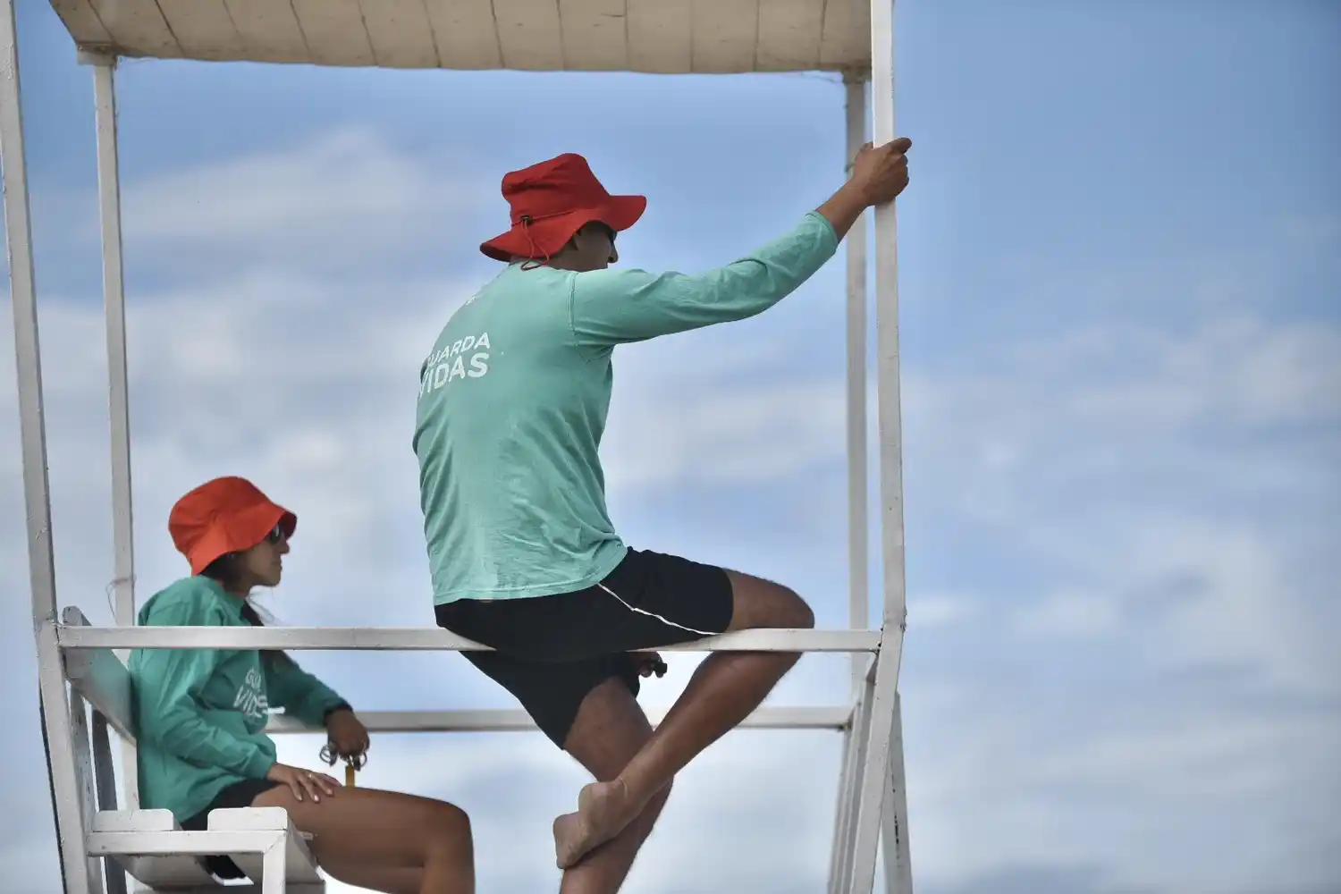 Se capacitó a los guardavidas en el marco de la Ley Micaela