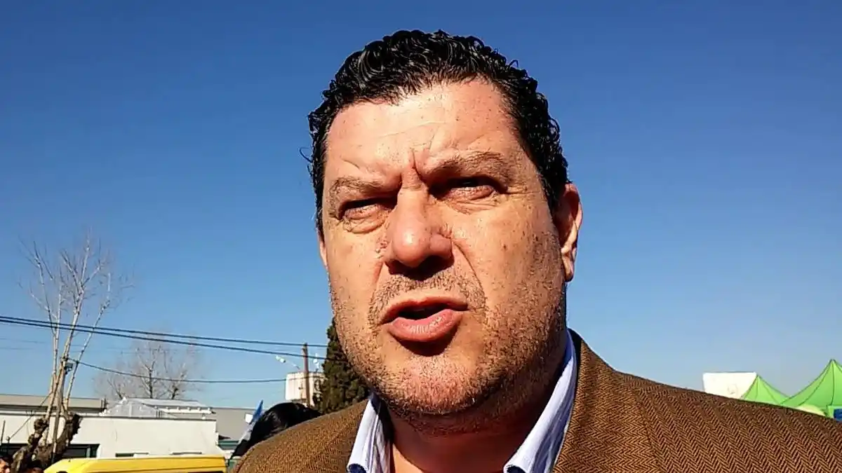 Compra de alimentos a precios caros: El ministro Arroyo echó al funcionario de Almirante Brown que las autorizó