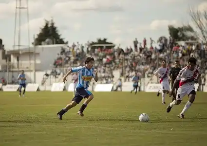 Fornillo y Weissen, cada vez más cerca de quedarse en Juventud 