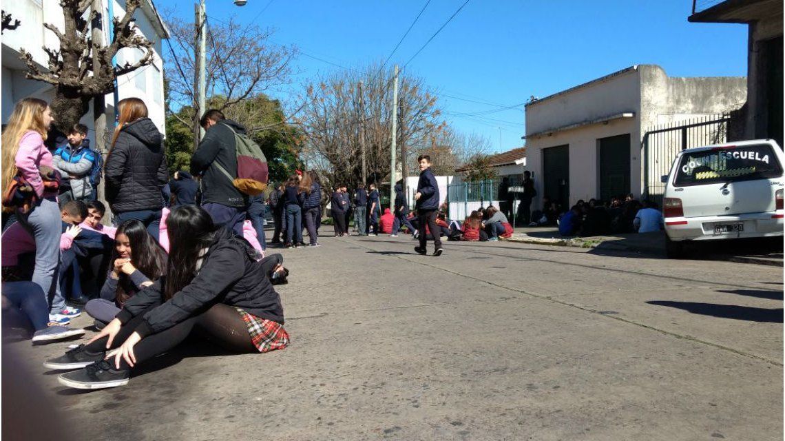 Detienen a un joven de 16 años por las amenazas de bomba en Morón