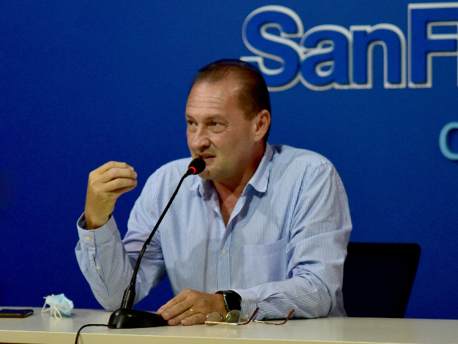 Aumento de casos de covid: Giacomino recalca la importancia de la vacunación
