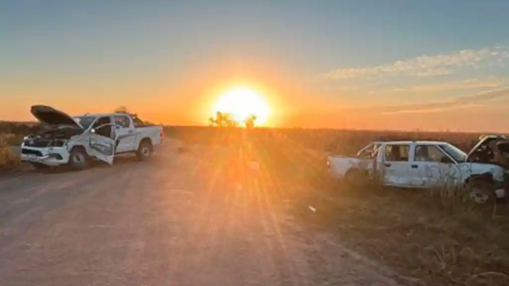 Fuerte accidente en un camino rural dejó tres personas con lesiones