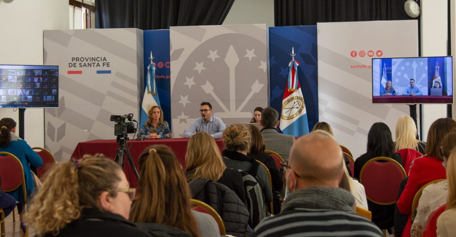 Covid-19: capacitan a personal de salud en estrategias frente a nueva etapa de la pandemia