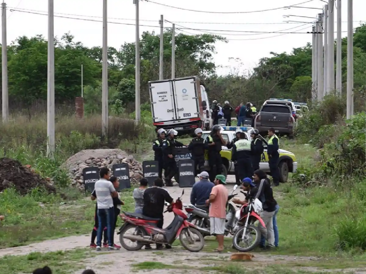 Tucumán: hallaron asesinada a una joven en un descampado
