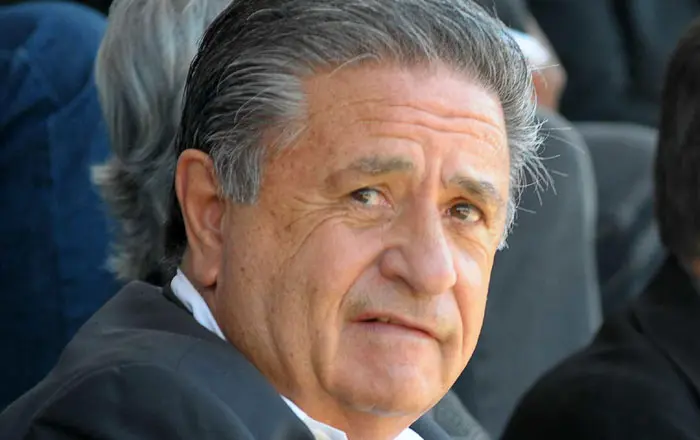 Balean a un custodio de Eduardo Duhalde