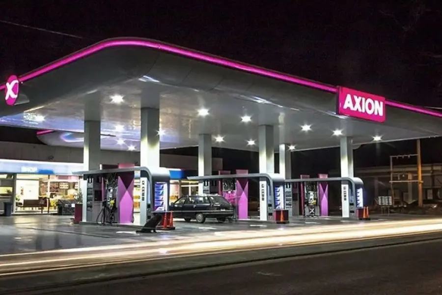 Axion se sumó a YPF y Shell en el aumento del precio de los combustibles