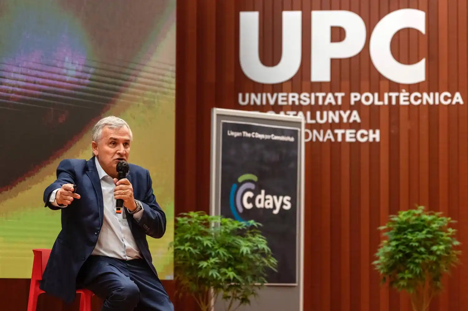 Gerardo Morales obtuvo respaldo de expertos internacionales al proyecto jujeño de cannabis medicinal