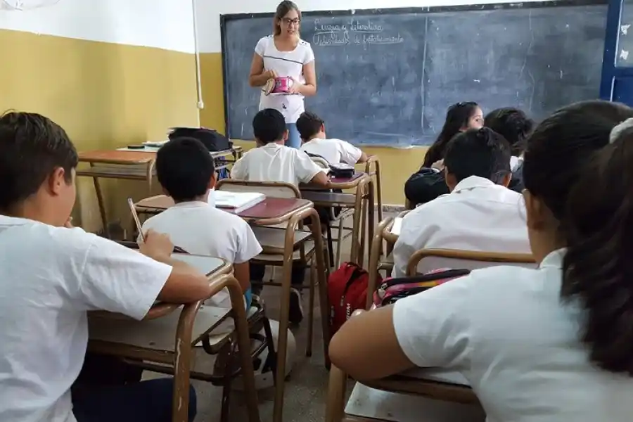 La quita del incentivo docente les restará casi 36 mil millones de pesos a los docentes santafesinos