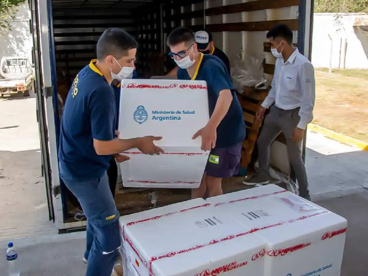 Llegaron a Córdoba más de 249 mil dosis de vacunas 