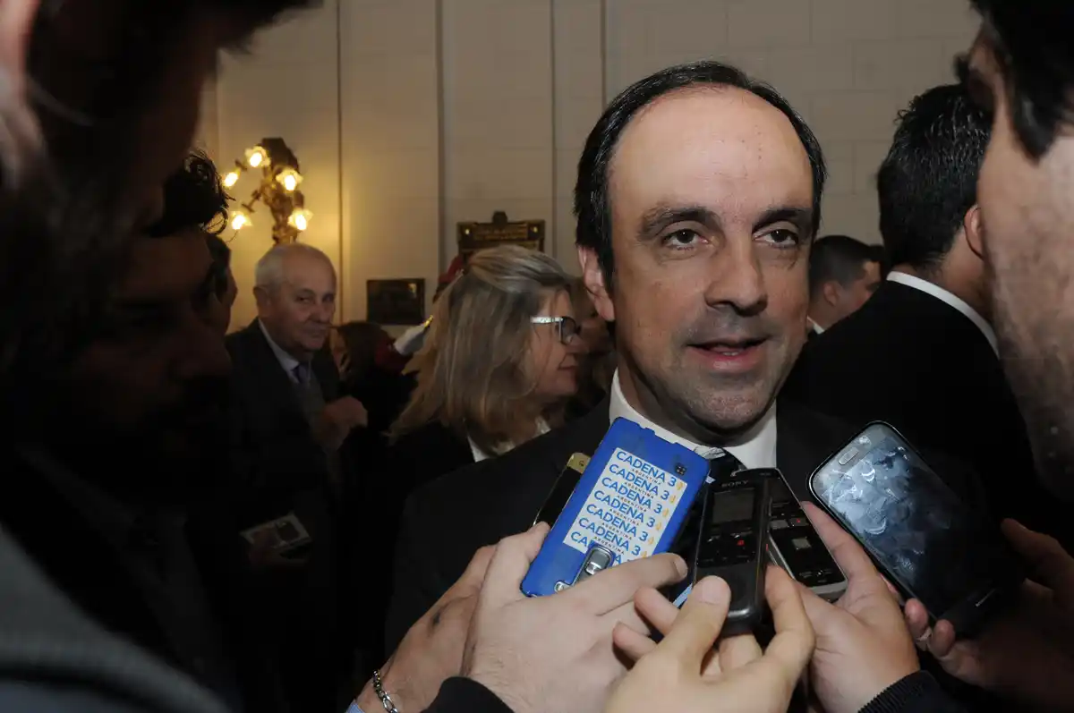 Corral a Gutiérrez: “Me voy a meter en todos los temas que me parezca”