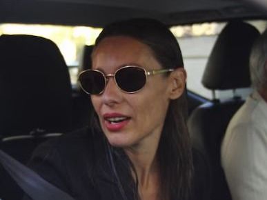 Pampita se mostró visiblemente dolida por el robo a su casa