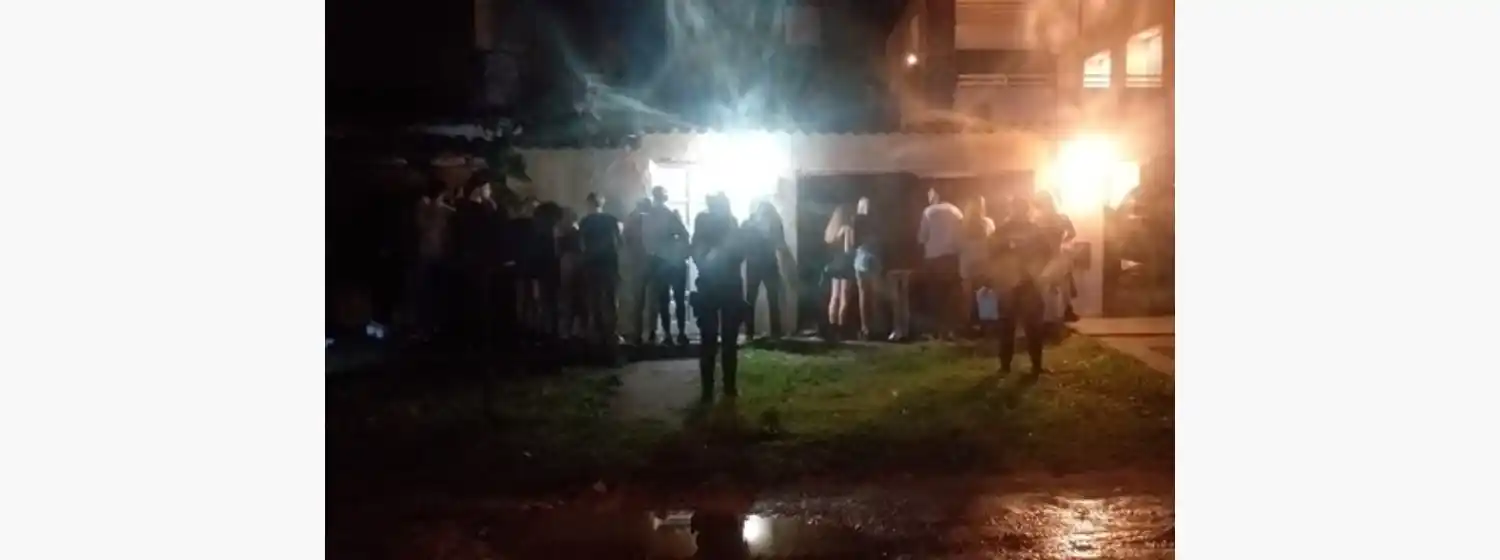 Desbarataron una fiesta clandestina en barrio Caisamar